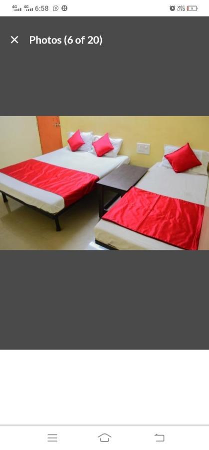 Sai Gaurav Palace Hotell Shirdi Exteriör bild